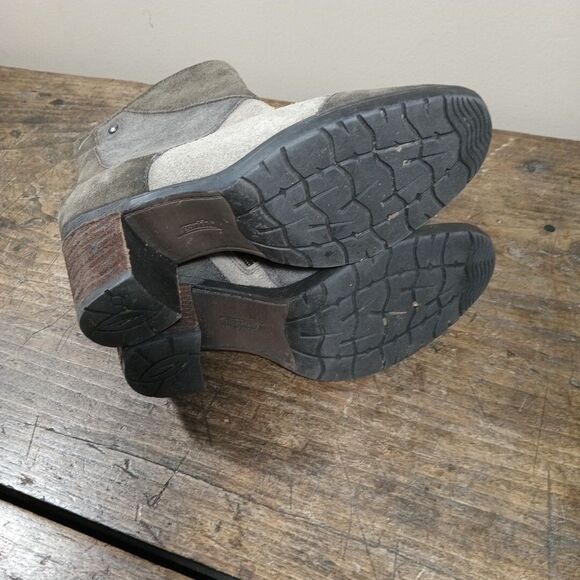 Earth Malta Suede Leather Ankle Bootie Sz 8 B Boho Patchwork Chunky Green Gray - Picture 8 of 12